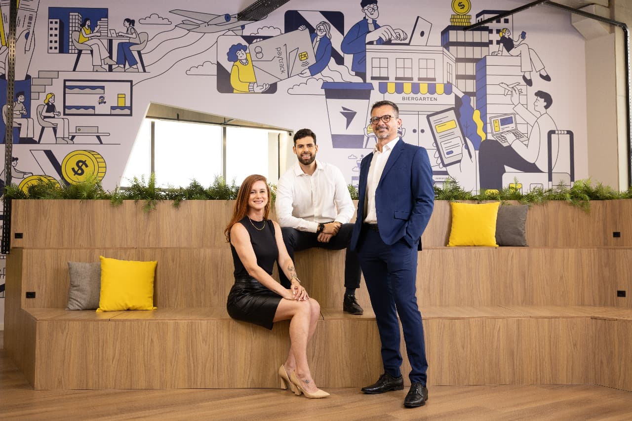 Paytrack atrai Riverwood e capta R$ 240 milhões para expandir gestão de viagens corporativas