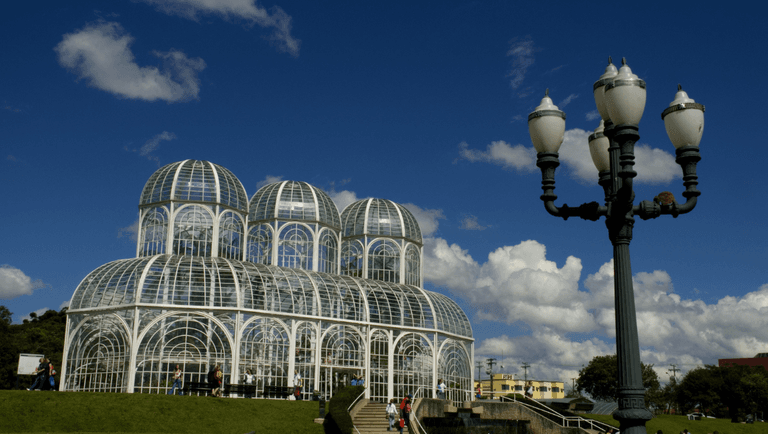 Relatório do MTur mostra como tecnologia impacta o turismo brasileiro