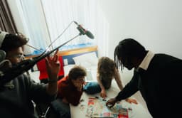 Ibis aposta em minissérie social-first para engajar Gen Z e Millennials nas viagens